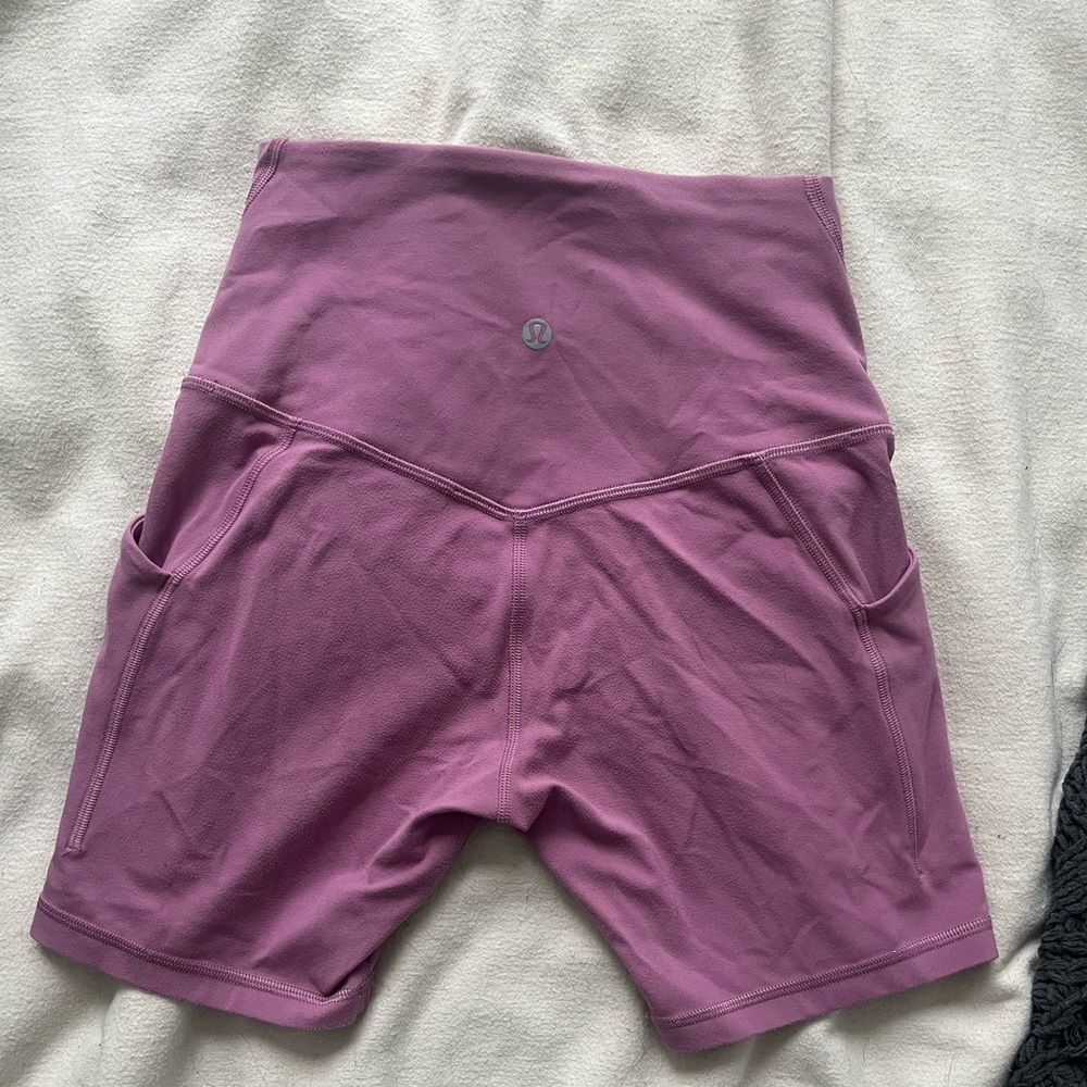 Lululemon - Align Short 6” *pocket